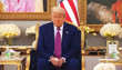 Tarihi ziyarete damga vuran görüntü: Selman'ın ikram ettiği kraliyet kahvesini Trump içmedi