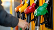 Benzin istasyonlarında sayaç bilmecesi: Üç haneli petrol fiyatına 212 milyon dolar maliyet