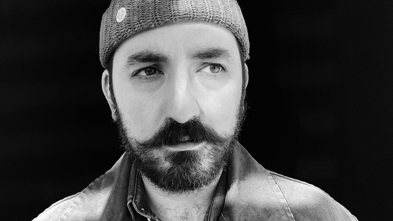 Devin Oktar Yalkın: Rüyalarımın silik kalıntılarını aktarmaya çalıştım