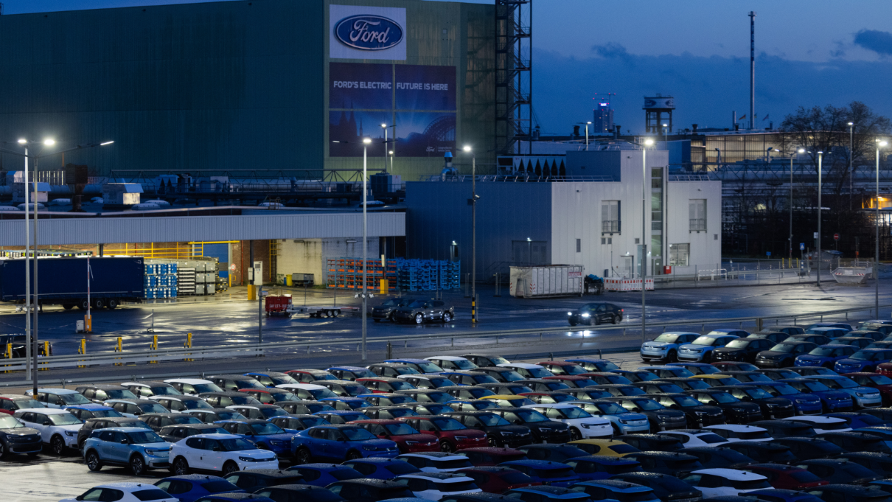 Ford elektrikli araç stratejisini değiştiriyor: 19,5 milyar dolar zarar yazacak