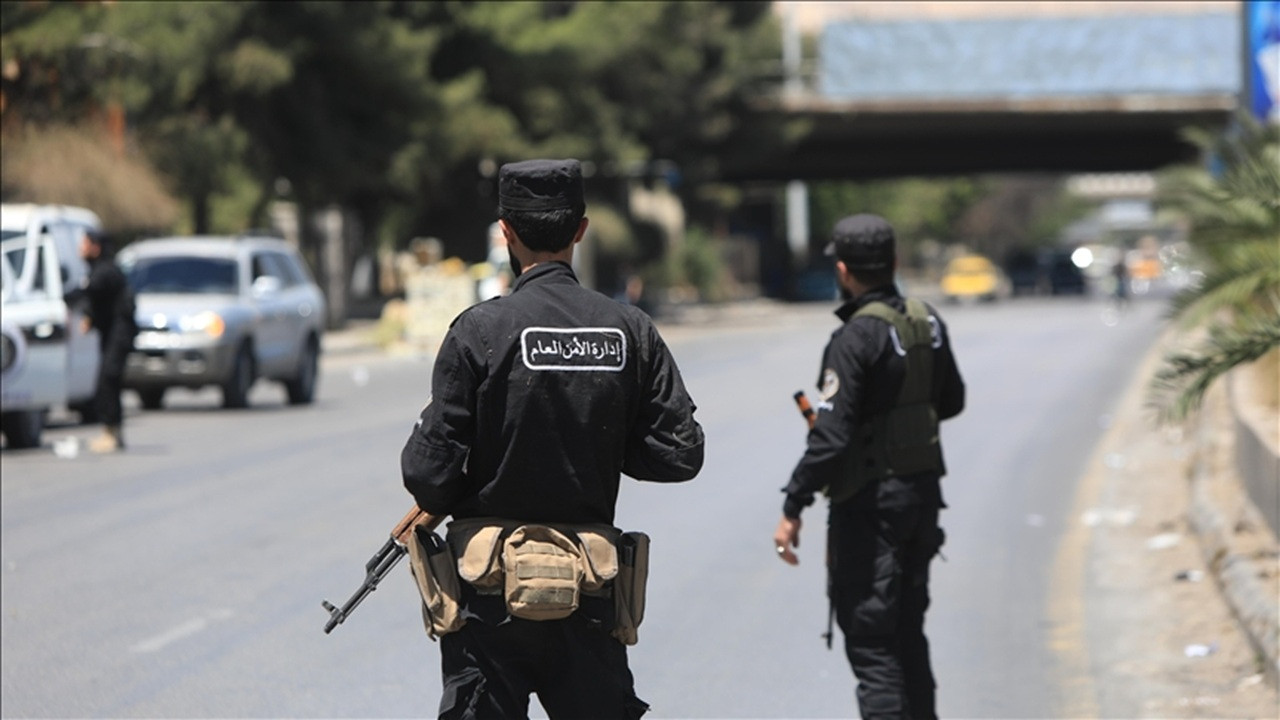 Suriye'de yeni saldırı: İdlib'de güvenlik güçlerine ateş açıldı, dört kişi hayatını kaybetti