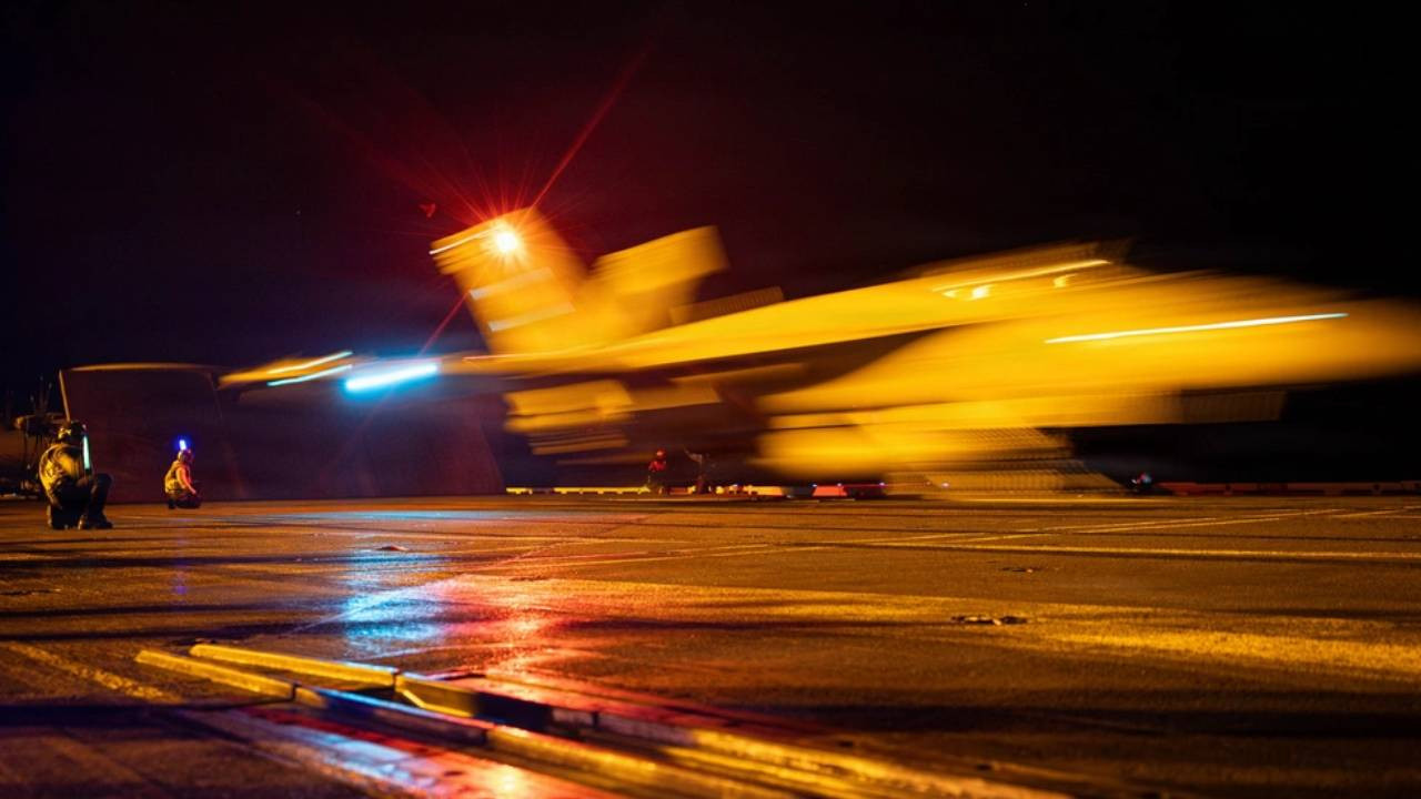 BBC inceledi: ABD, gerçekten İran'ı tekrar vuracak mı?