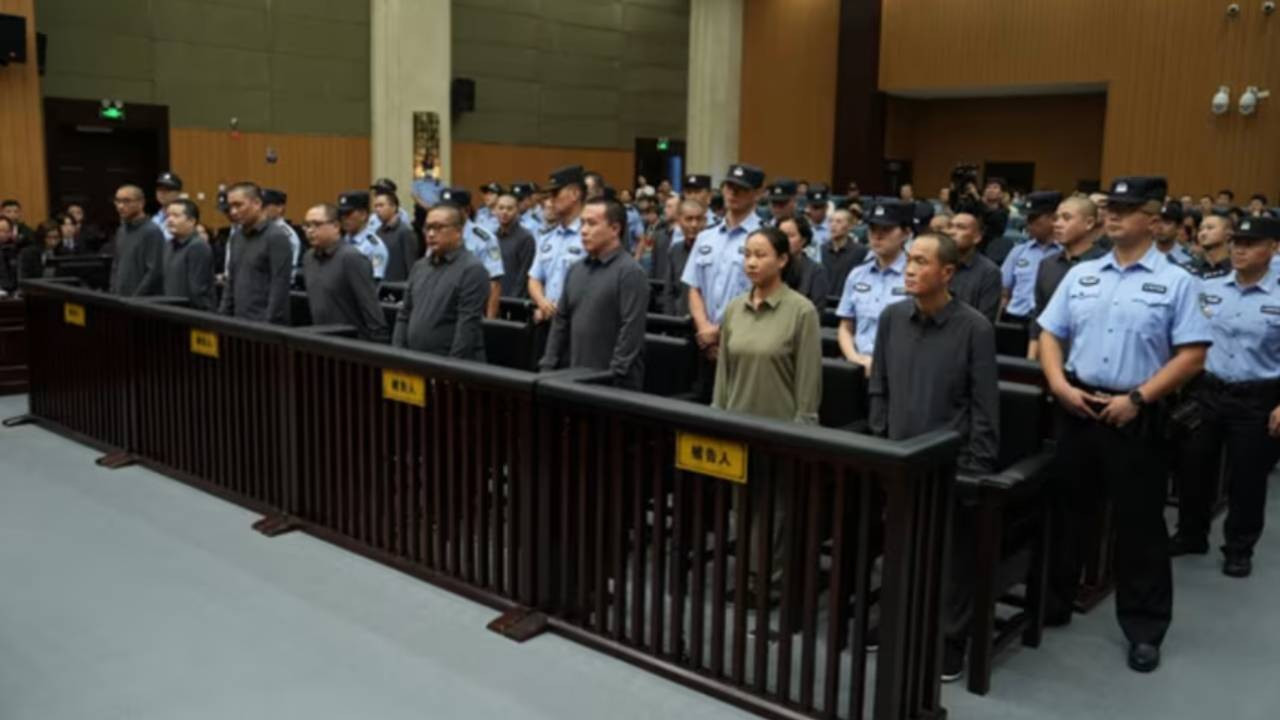 Dünyanın konuştuğu kararı BBC inceledi: Çin neden milyarder aileyi 'hızlıca' idam etti?