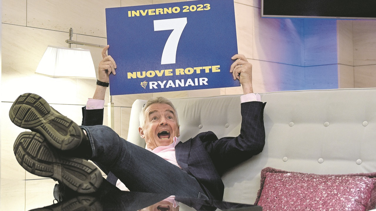 Ryanair reddetti, peki Pegasus uçaklarına Starlink takar mı?