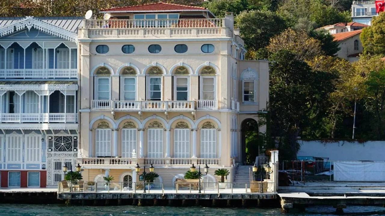 Boğaz’ın tarihi yalısı icraya çıktı: Bedeli 1,15 milyar lira