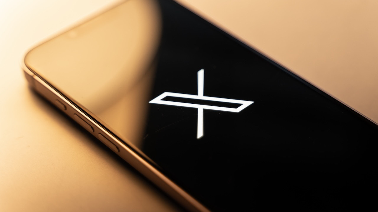 Fransa Savcılığı'nın X'ye Baskını: Sosyal Medya ve Çocuk Koruması Üzerine Soruşturma