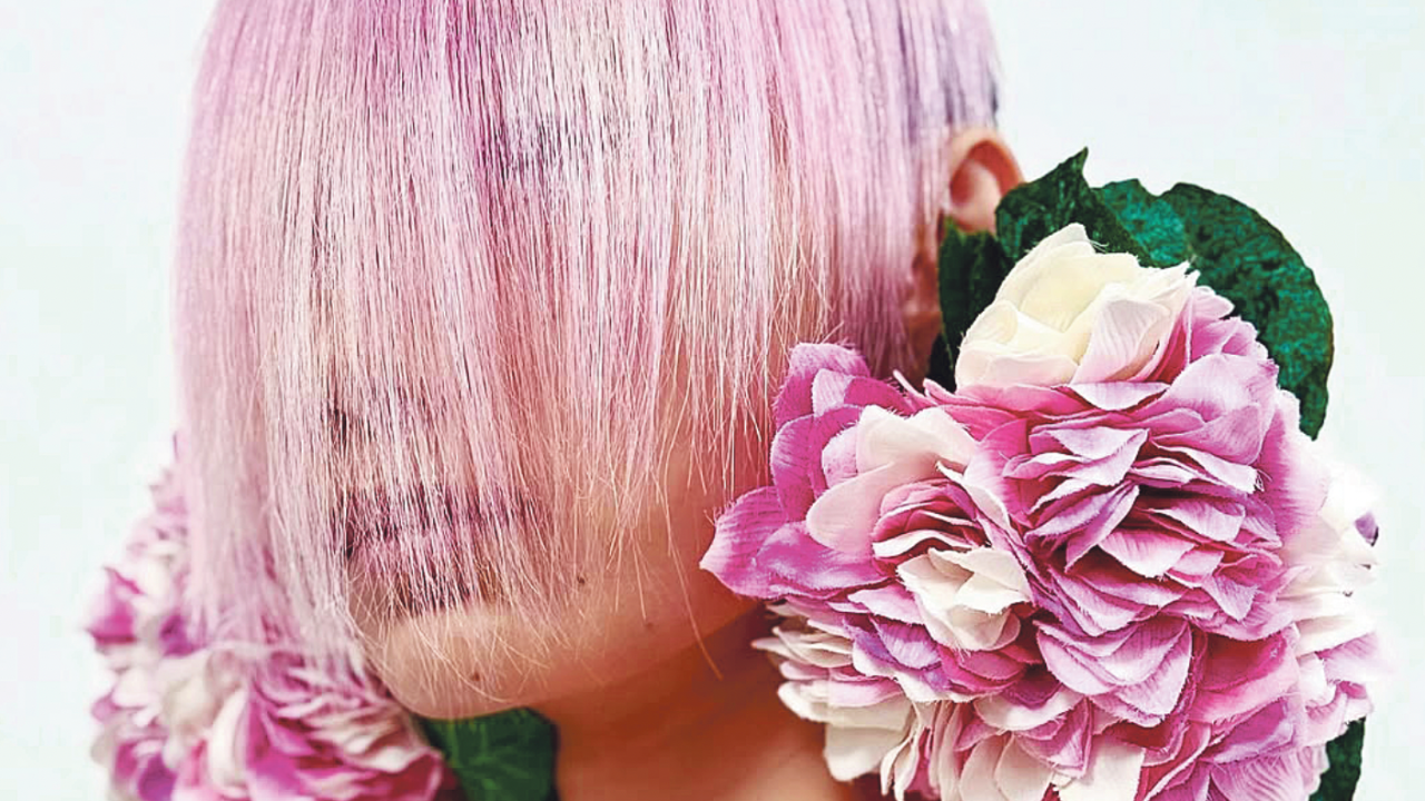 Schiaparelli Bahar Güzelliği: Pat McGrath ve Guido Palau'nun İşbirliği