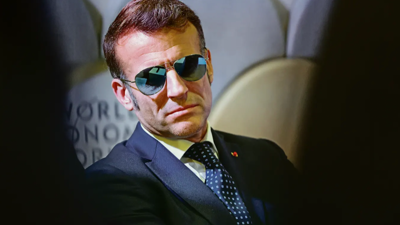 Avrupa Birliği'nin Yeni Sosyal Federalizm ihtiyacı - Hukukçu ve İktisatçılar Arasında Çallımlar