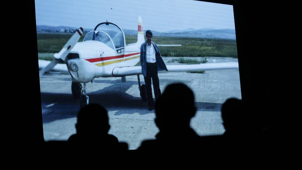 Özdemir Bayraktar Belgeseli: Türkiye'nin Teknoloji Hamlesi ve SİHA Serüveni