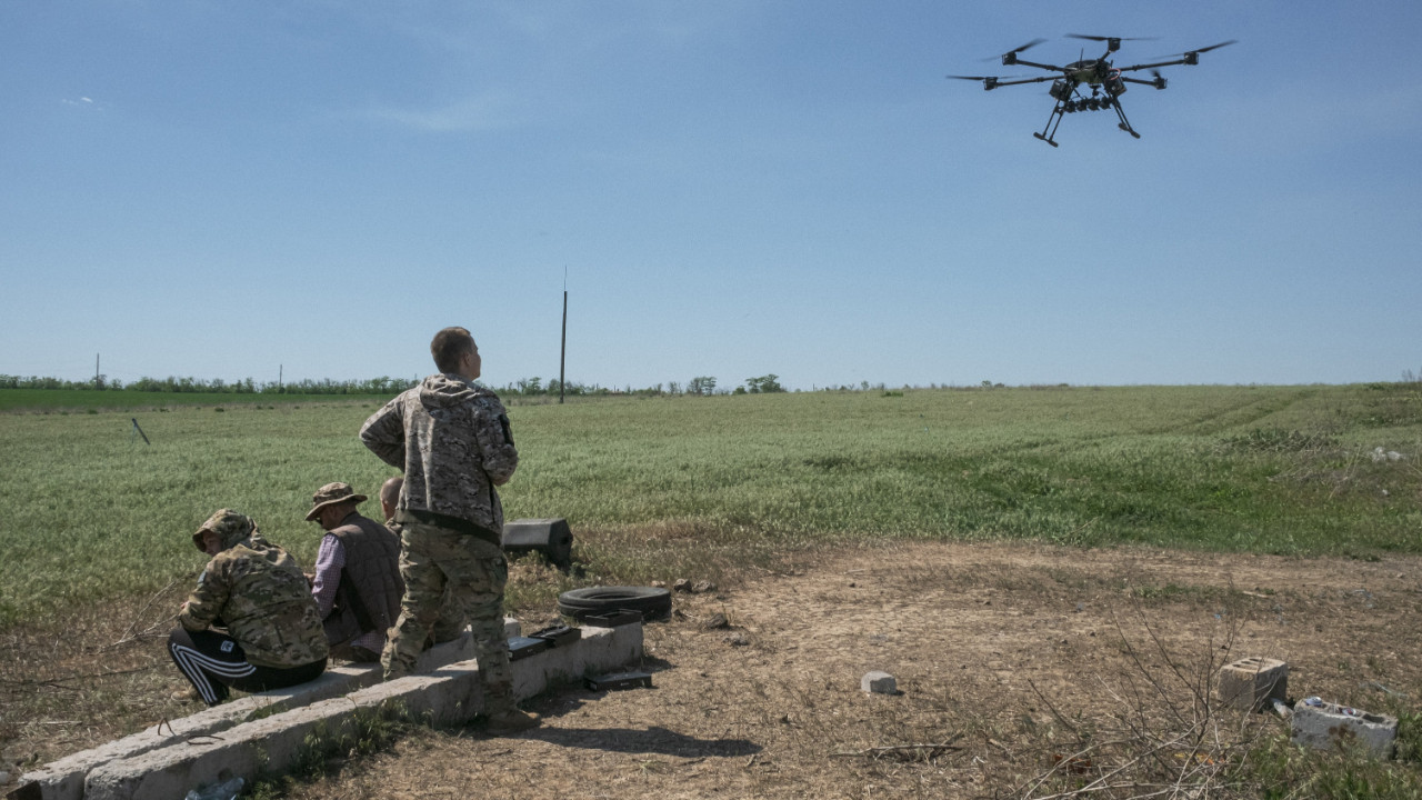 Ukrayna Dronları Erzak Taşıyarak Beslendiği Hikaye