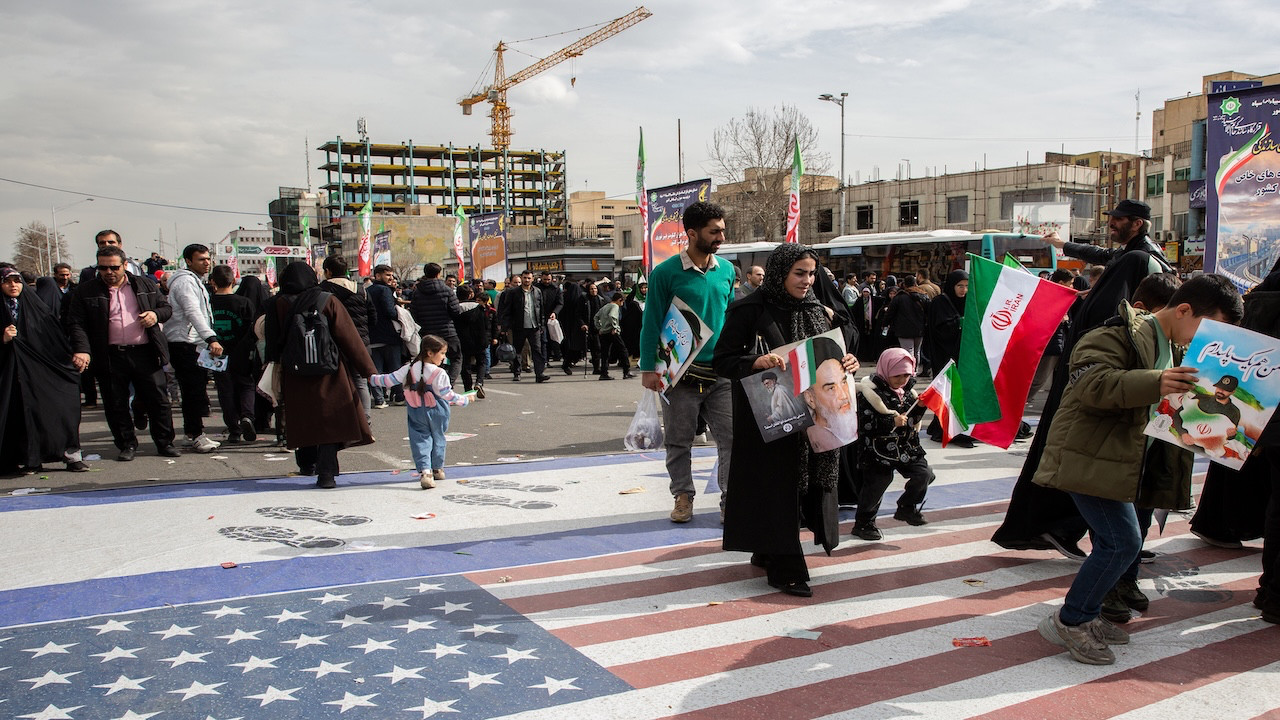 ABD-İran görüşmeleri salı günü Cenevre'de yapılacak: 

Tahran "teslimiyet yok" dedi, Trump özel olarak ilgileniyor 

(via @nytimes)