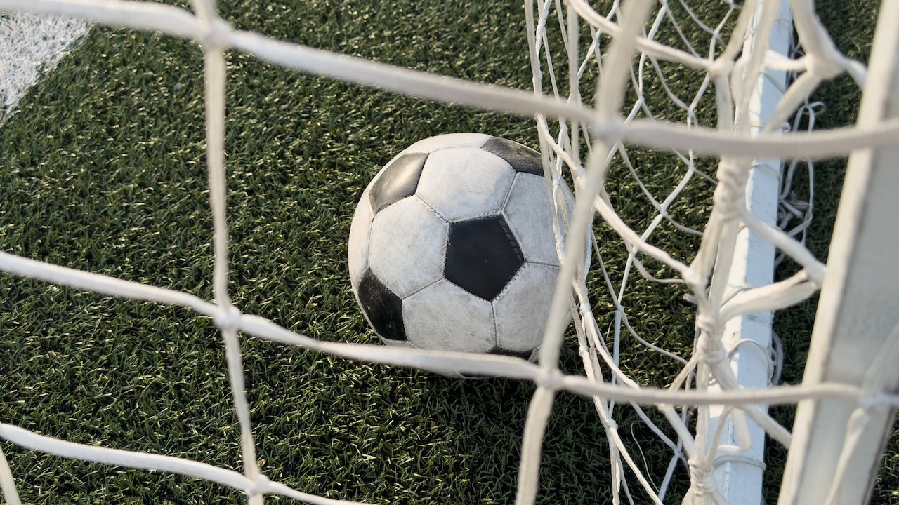 Premier Lig'de futbolculara oruçlarını açma izni verilecek