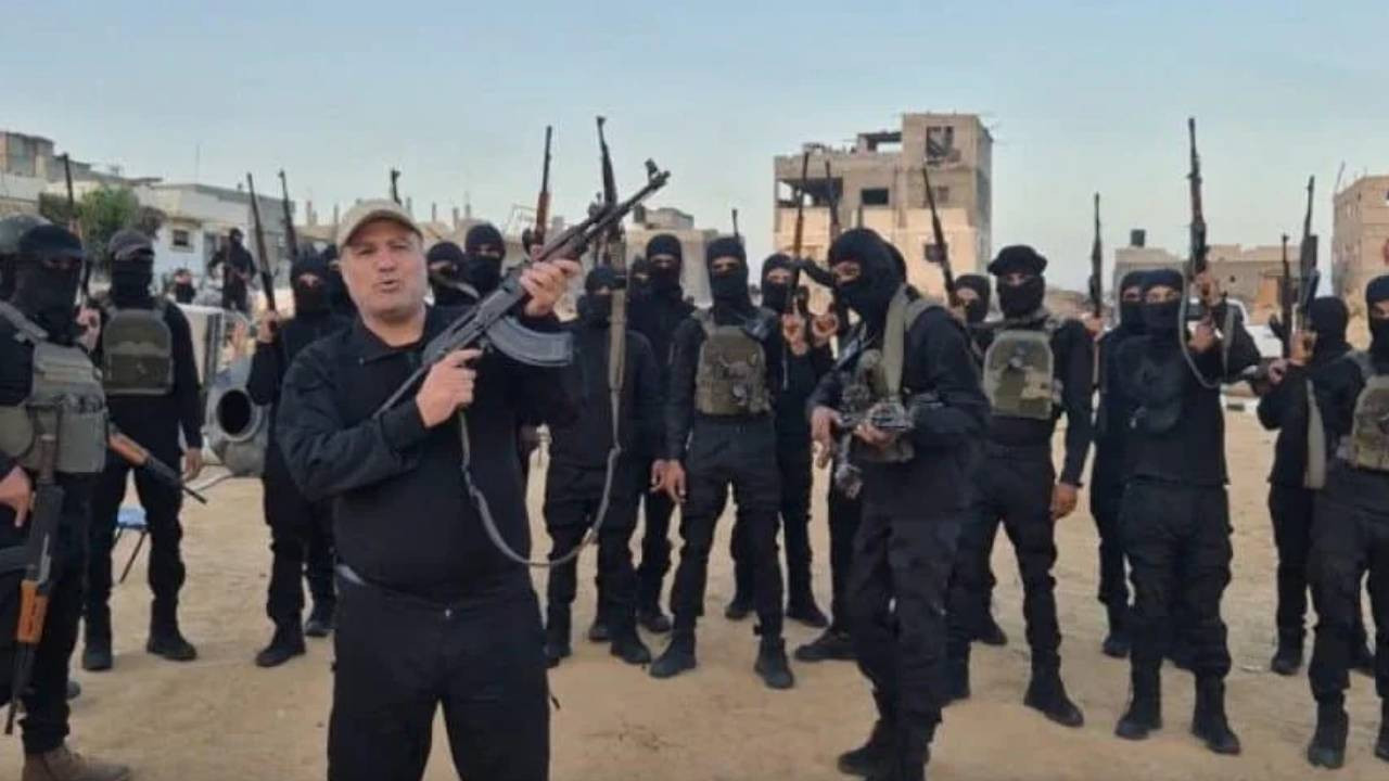 Telegraph Tel Aviv'deki oteldeki görüşmeyi yazdı:

ABD, uyuşturucu çetelerini Gazze'ye polis yapmak istiyor