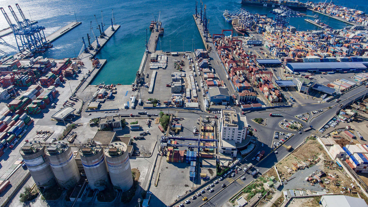 Bloomberg: Alman devi Akçansa'daki hisselerini artırıp şirketin kontrolünü almak istiyor