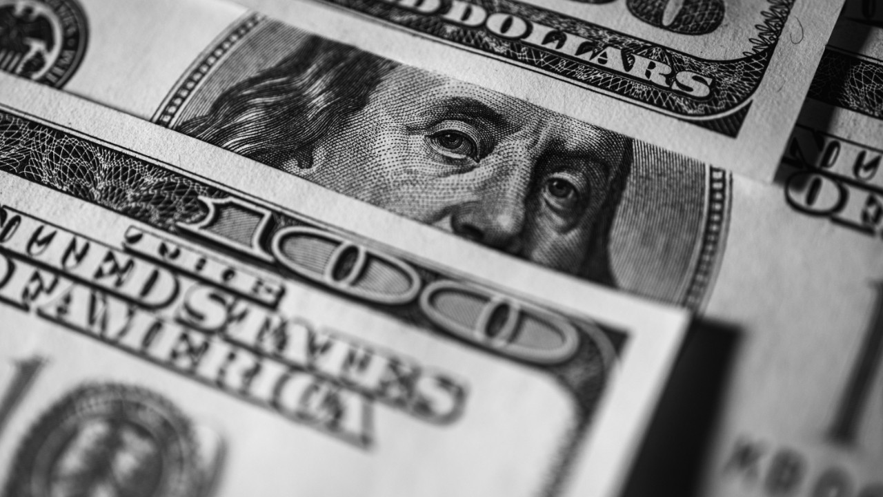 IMF: Dolar uluslararası para sisteminde merkezi rol oynamaya devam ediyor