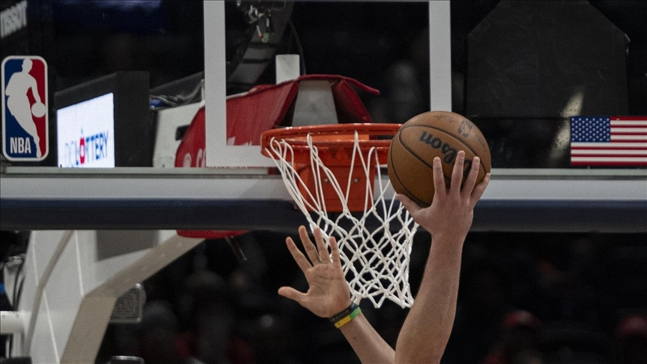 NBA play-off'ları: Thunder, Lakers karşısında durumu 3-0 yaptı
