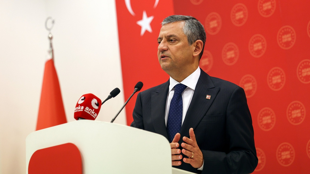 CHP 'acil önlem' paketini açıkladı: Akaryakıtta yüzde 1 KDV, asgari ücrete üç ayda bir zam