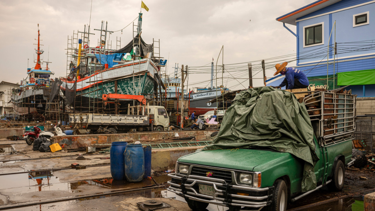 Asya ülkeleri petrol fiyatları ile dolar arasında sıkıştı (via @nytimes)