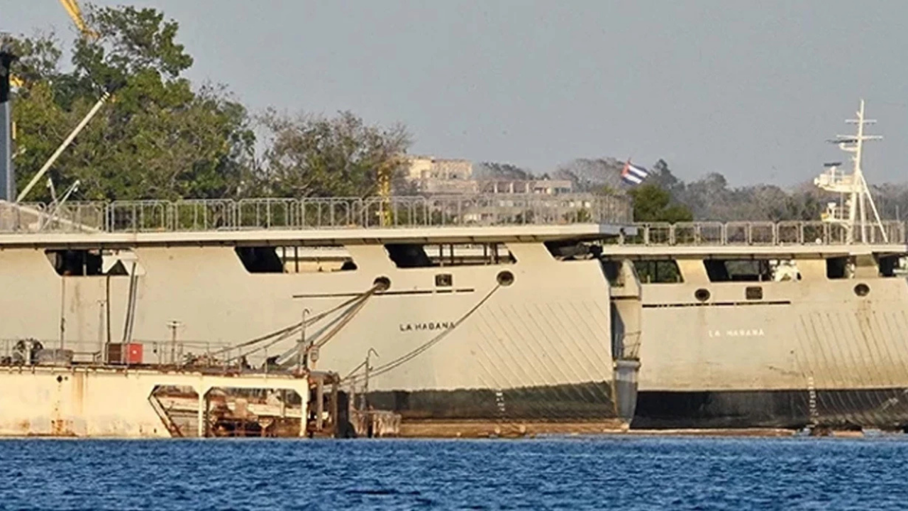 Meksika, Küba'ya insani yardım götüren iki sivil teknenin kaybolduğunu bildirdi