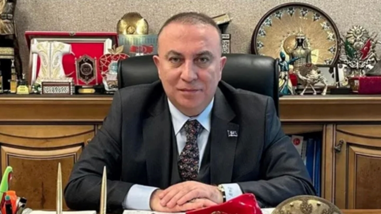 Bahçeli'den ilk açıklama geldi

MHP'de istifa krizine dair neler biliniyor, kim ne dedi?