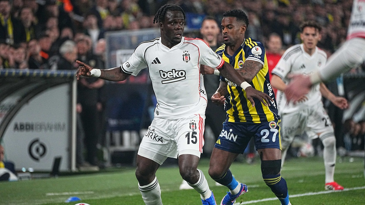 Eşitlik 90+11'de bozuldu: Kritik derbide kazanan Fenerbahçe