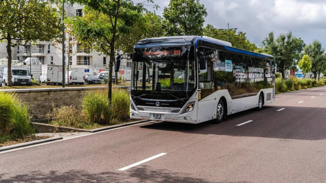 Baran Can Sayın yazdı:

Sürücüsüz otobüs Fransa’da, imza Türkiye’den