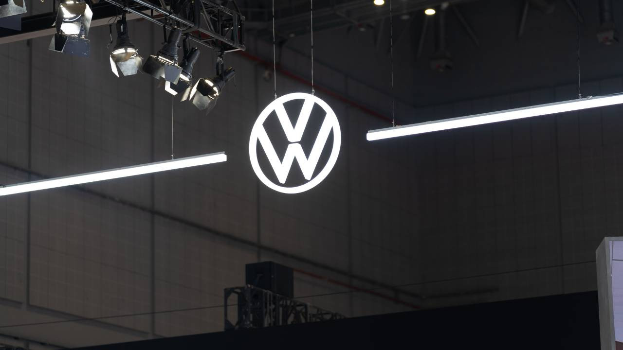 Deutz, Volkswagen ve Bosch...

Almanya'nın dev firmaları sektör değişikliğine hazırlanıyor