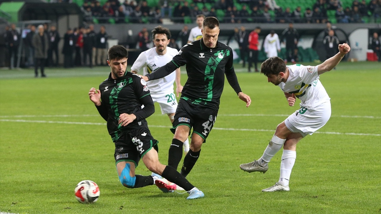 Bitime üç hafta kala kesinleşti: Sakaryaspor 2. Lig'e düştü
