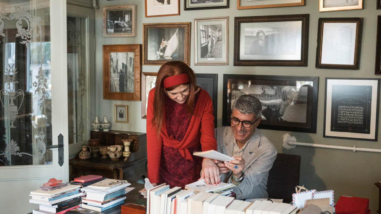 The New York Times yazdı: 

30 yıl cezaevinde kalan şair İlham Sami Çomak'ın aşk hikayesi