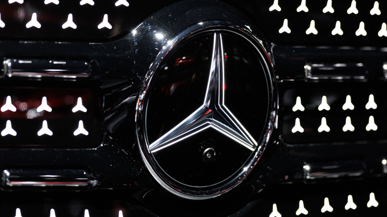 Mercedes savunma sektörüne giriş yapıyor:

G seris