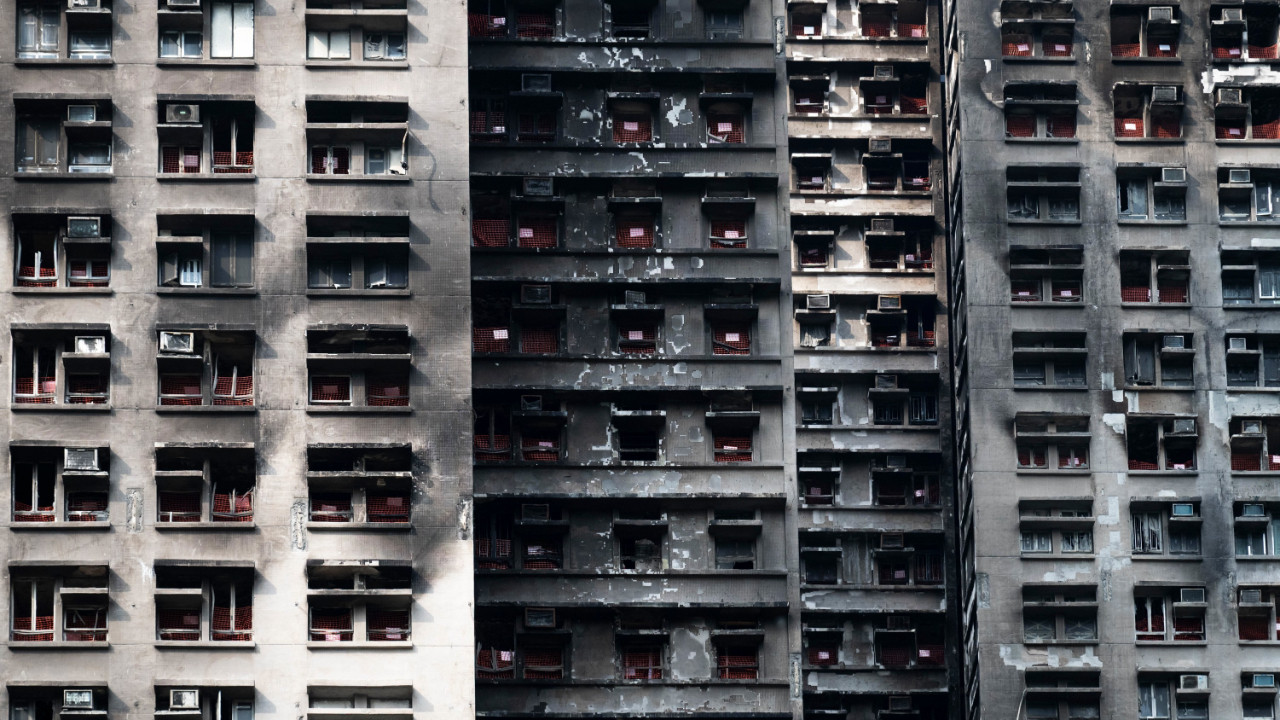 Sigara izmariti fitili ateşledi, Hong Kong’daki facia göz göre göre geldi (via @nytimes)