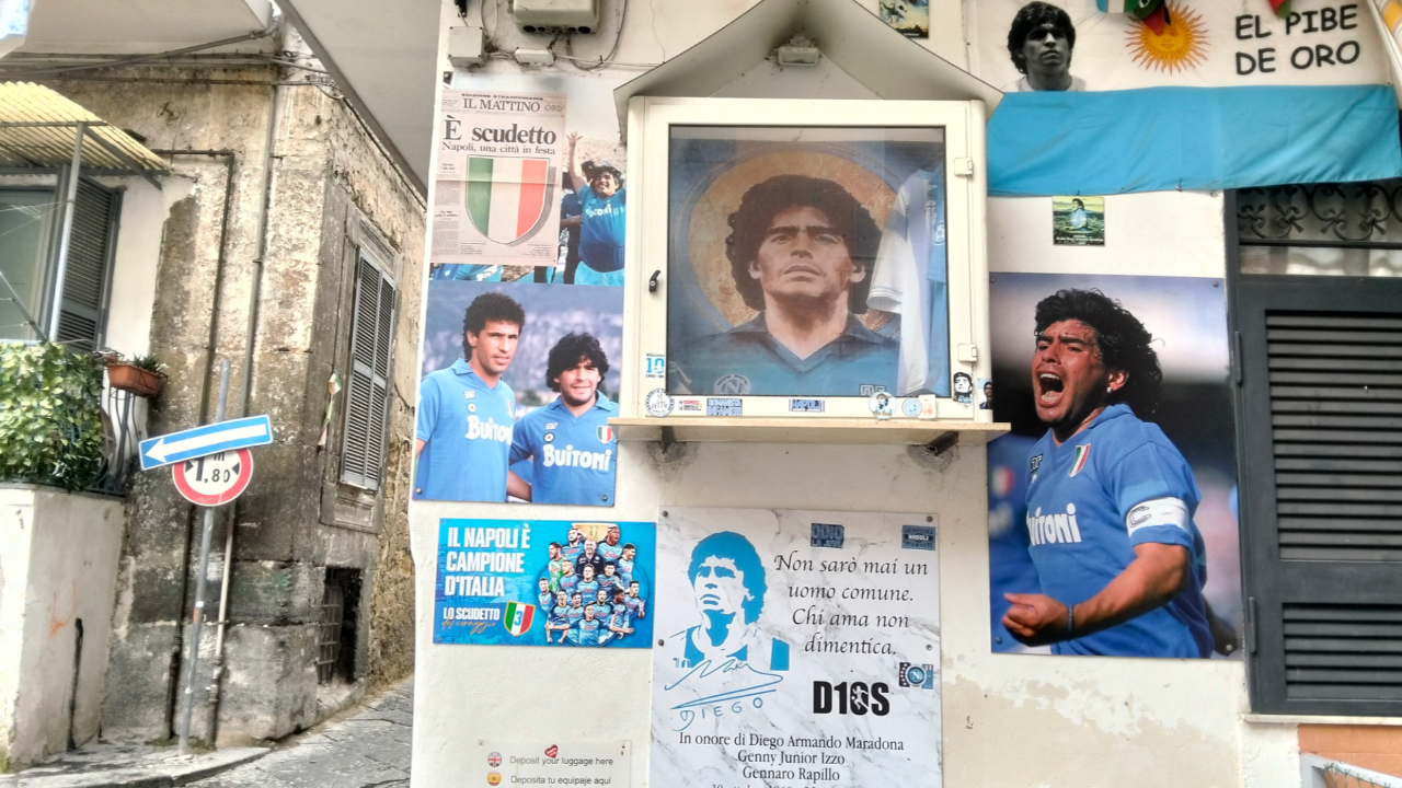 ⚽️ 2026 Dünya Kupası

Dünya Kupası'nın en iyileri: 

Maradona'dan Hagi'ye, Socrates'ten Zico'ya orta sahanın 11 yıldızı