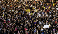 Tel Aviv'de cumartesi protestoları sürüyor: Rehine yakınları takas anlaşması talebiyle sokağa çıktı