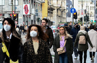 İtalya'da maske zorunluluğu uzatıldı
