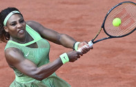 Serena Williams kortlara galibiyetle döndü