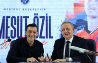 Medipol Başakşehir, Mesut Özil ile sözleşme imzaladı