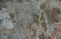 Herakles'in 12 görevinin betimlendiği 164 metrekare taban mozaiği bulundu