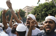 Bangladeş'te yüzde 52 akaryakıt zammı protestolara yol açtı