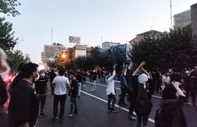 İran'ın birçok şehrindeki üniversitelerde protesto gösterileri sürüyor