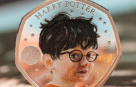 Kraliyet Darphanesi Harry Potter'ın 25. yıldönümü için dört yeni madeni para bastı