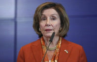 Nancy Pelosi kocasına yapılan saldırının lider olarak kalıp kalmayacağını etkileyeceğini söyledi