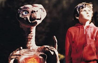 1982 yapımı E.T. the Extra-Terrestrial'da yer alan mekanik uzaylı modeli açık artırmayla satılacak