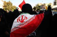 İran'dan son durum: Lise öğrencileri de gösterilere katıldı