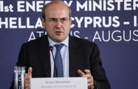 Yunanistan'da Çalışma Bakanı'nın istihbarat tarafından dinlendiği iddia edildi