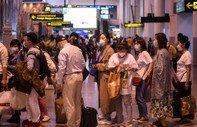 Çin, Hong Kong'dan gelen yolculara 8 Ocak'tan itibaren karantina uygulamayacak