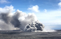 Hawaii'deki Kilauea Yanardağı yeniden faaliyete geçti