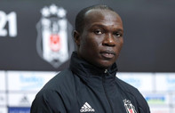 Beşiktaşlı futbolcu Aboubakar, depremzede taraftar Semih'e imzalı formasını gönderdi