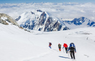 Everest Dağı'ndaki dağcı ölümleri son yılların en yüksek seviyesine ulaştı