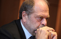 Yasa dışı çıkar sağlama suçlaması: Fransa Adalet Bakanı hakim karşısına çıkacak