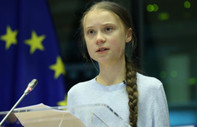 İsrail, Gazze'ye destek veren Greta Thunberg'i müfredattan siliyor